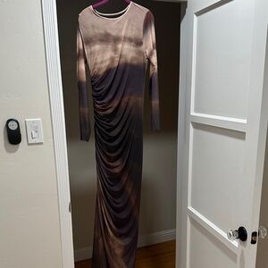 Elegant Ombre Long Sleeve Dress